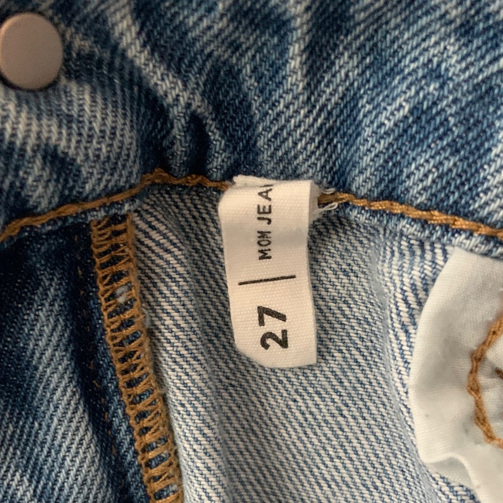 Pacsun Classic Blue Denim Tapered Leg Mom Jeans - Picture 7 of 8